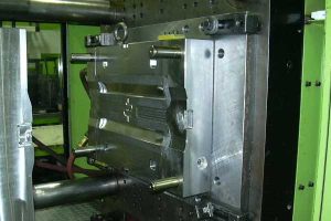 Injection Molds/Structural Foam Injection Molds, Structural Foam Molds, Windsor, Ontario